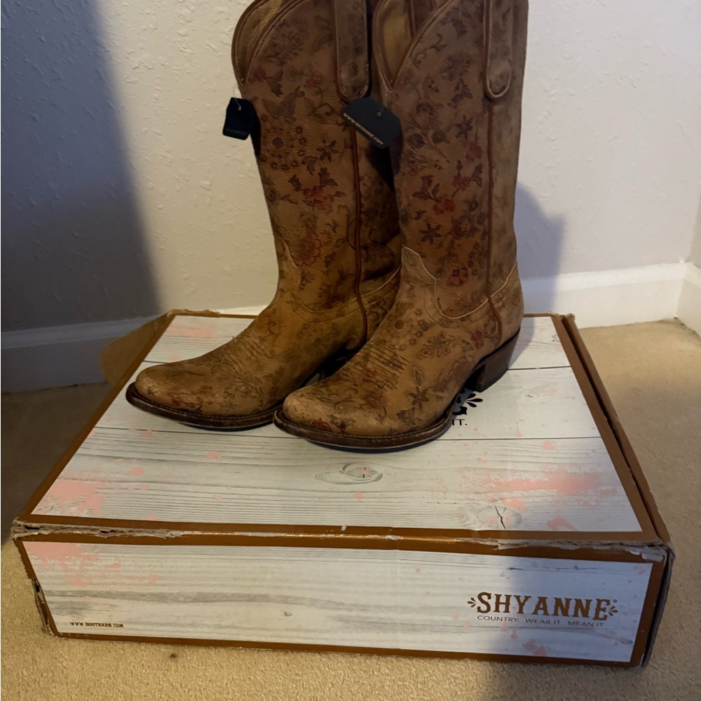 Shyanne Brown Heeled Boots with Rustic Western Charm